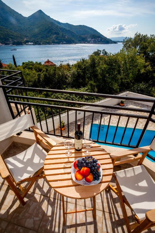 Villa Maria Apartments Kamenari Dış mekan fotoğraf